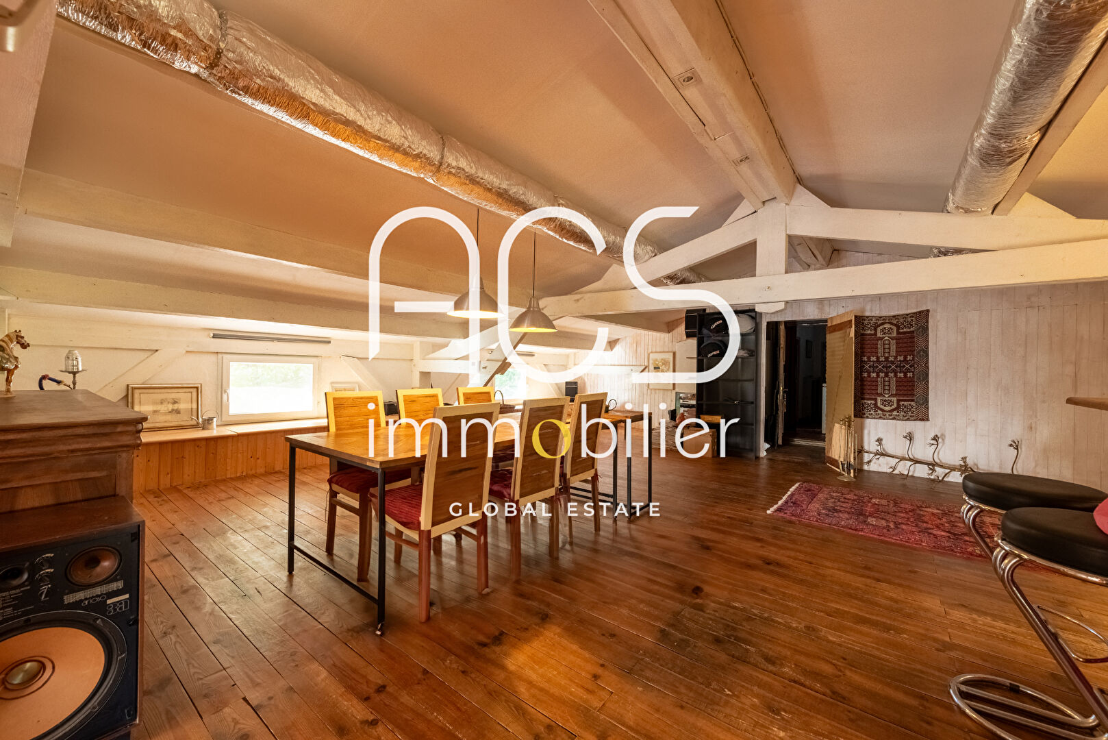 Photo Loft T3 de 167 m² avec dépendance, grand terrain et installations équestres ? Fayence (Var) image 5/6