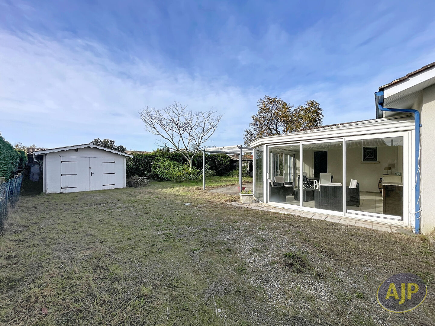 GUJAN MESTRAS - Maison 4 chambres sur terrain de 740 m². - photo 2