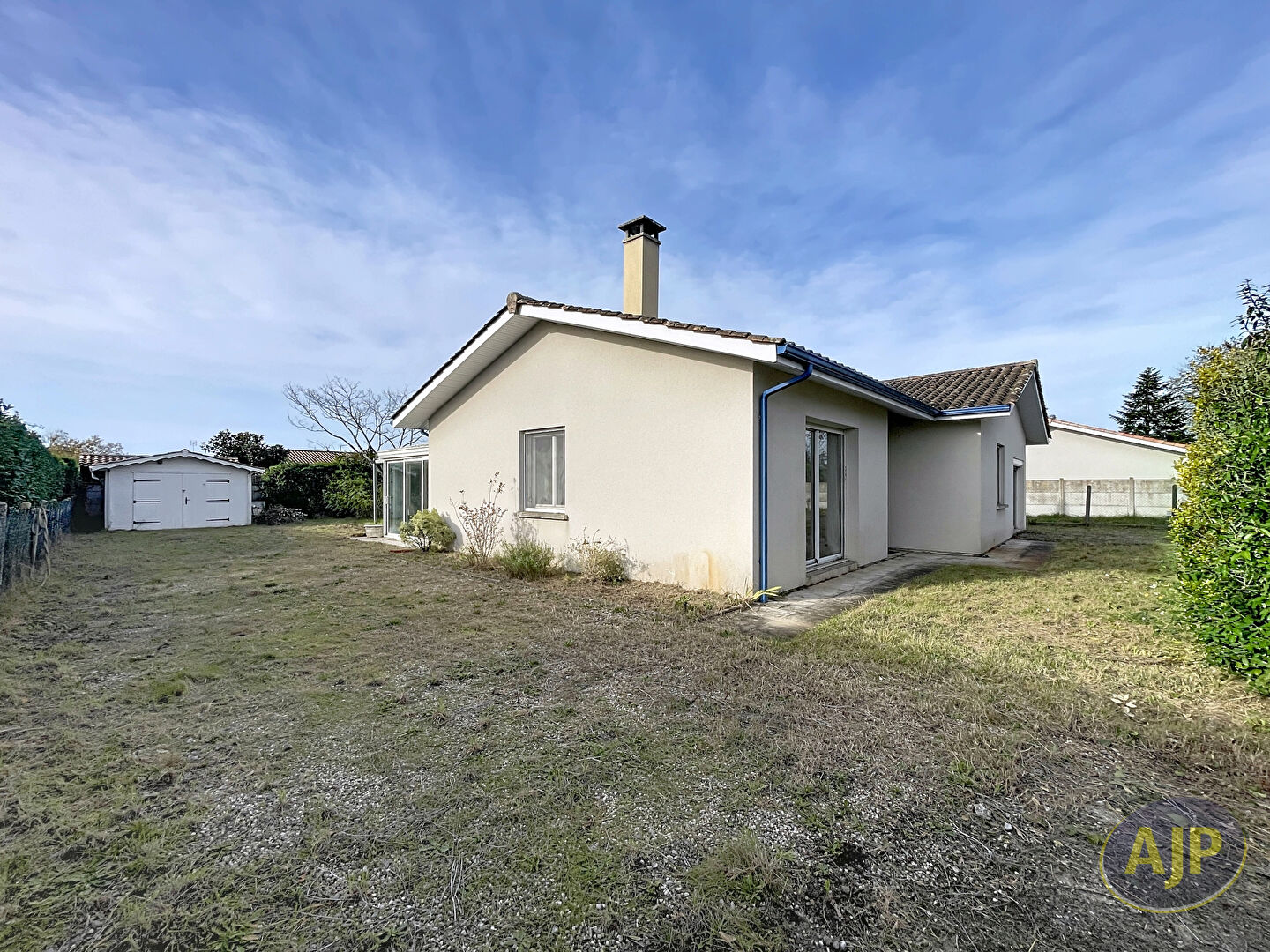 GUJAN MESTRAS - Maison 4 chambres sur terrain de 740 m². - photo 3