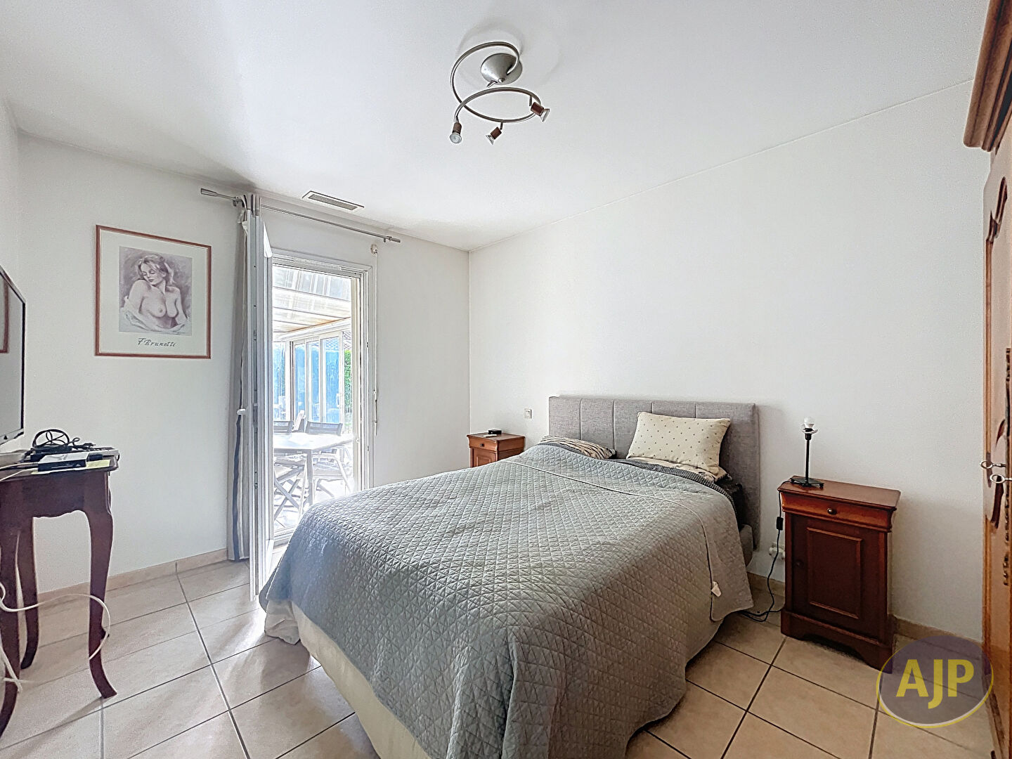 GUJAN MESTRAS - Maison 4 chambres sur terrain de 740 m². - photo 8
