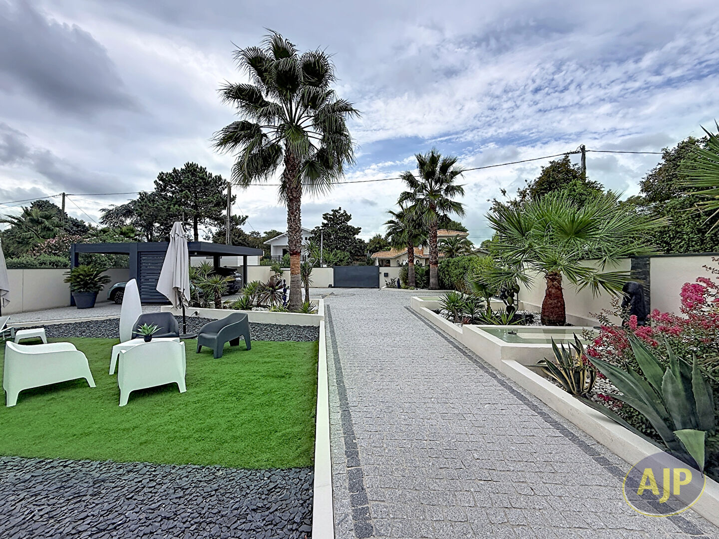 GUJAN-MESTRAS ? LA HUME | Villa contemporaine 6 pièces ? 215 m² ? Piscine et jardin - photo 17