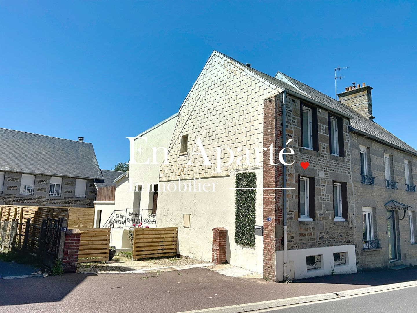 Agence immobilière de ACT-For Business Granville - En Aparté