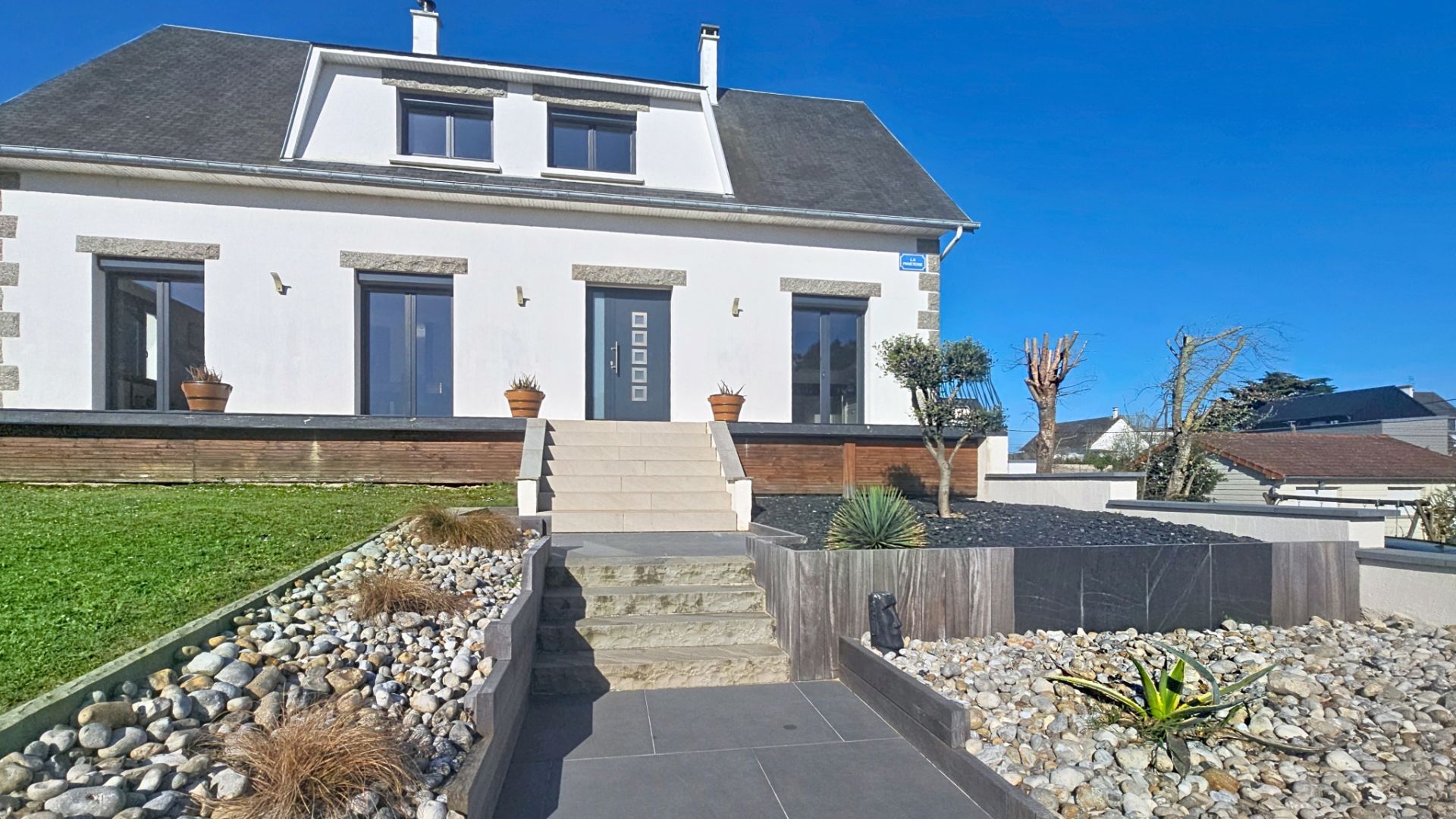 Agence immobilière de ACT-For Business Granville - En Aparté