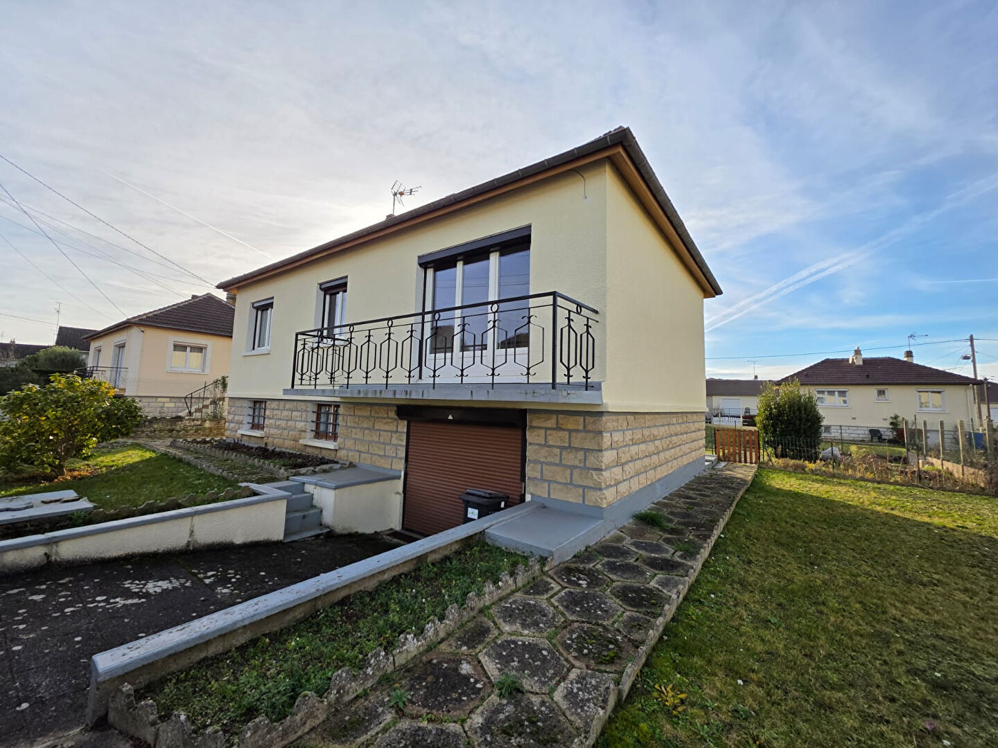 Photo Plain-pied 3 ch jardin et sous-sol image 1/6