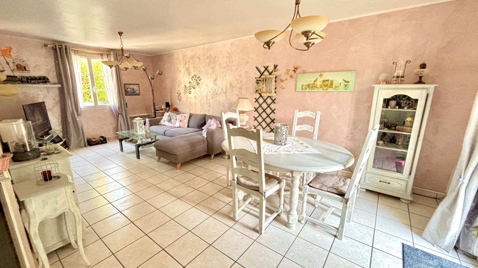 Photo Maison LUZARCHES image 2/6