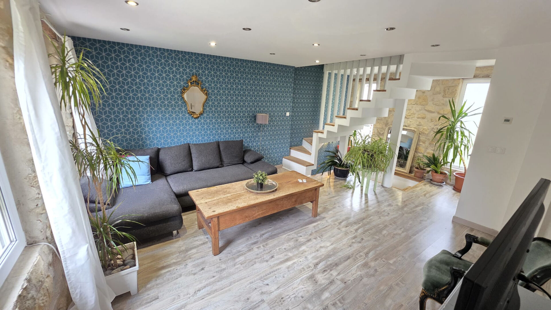 Photo Maison 70 m²  avec jardin et 2  places VL image 5/6