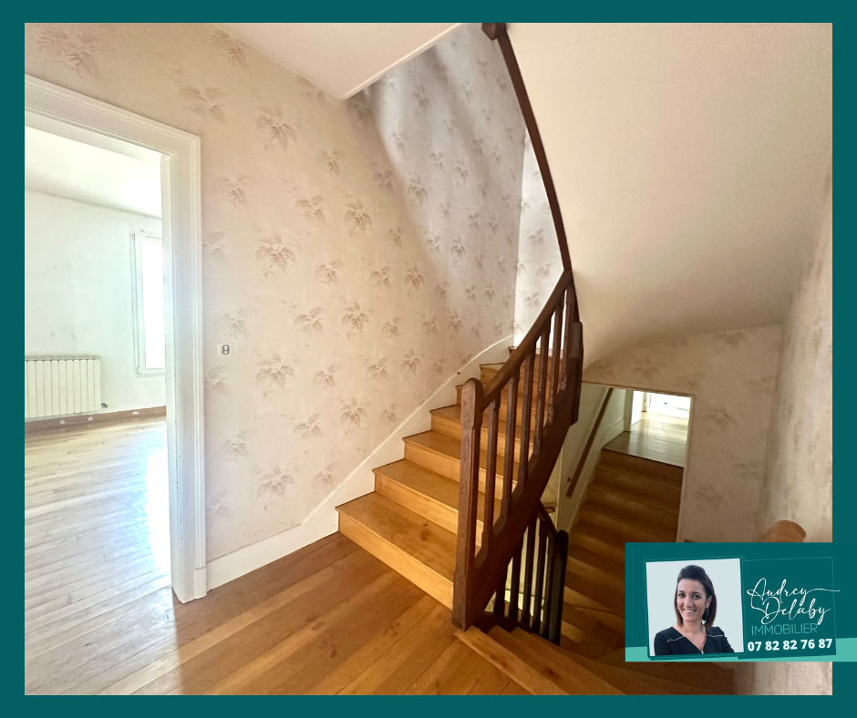 Photo Maison Pargny Sur Saulx 7 pièce(s) 194 m2 image 4/6