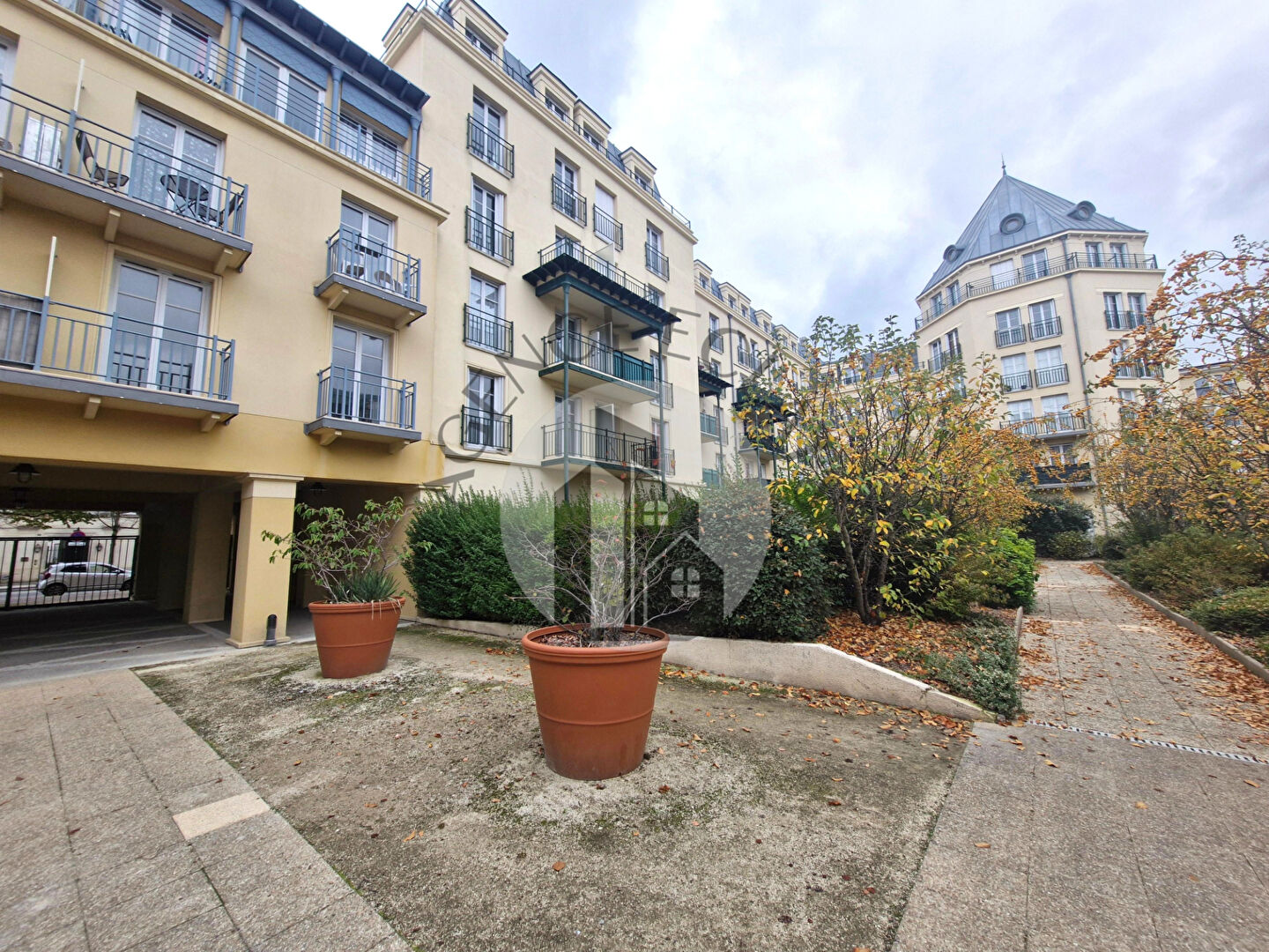 Agence immobilière de Agence Eclats Montevrain