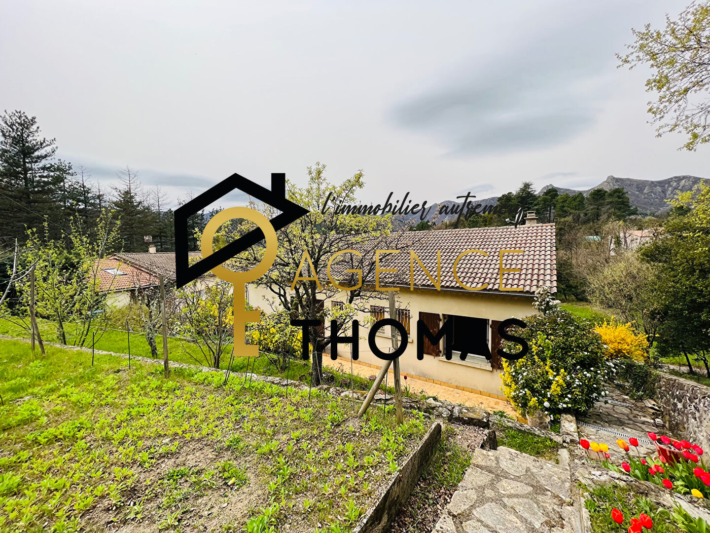 Photo maison a vendre à JAUJAC image 2/6