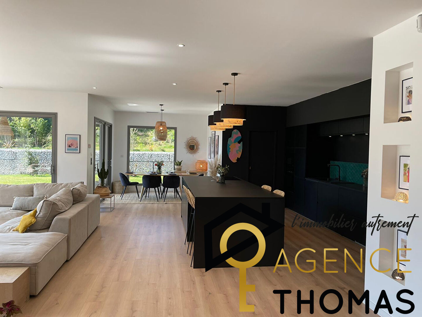 Photo Maison Sampzon 6 pièce(s) 230 m2 image 5/6