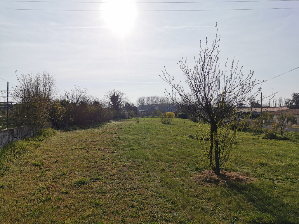 Photo Maison en pierre 9 km St Maixent image 3/6