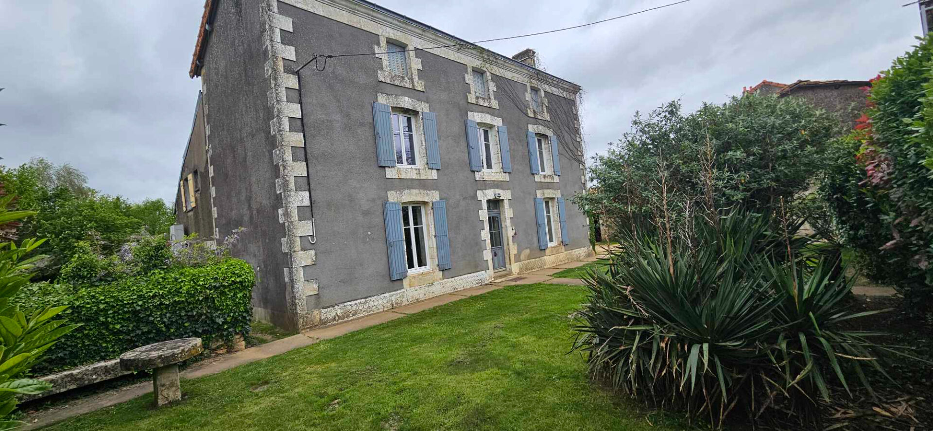 Agence immobilière de AGENCE ADI IMMOBILIER - AGENCE ADI IMMOBILIER ST MAIXENT L ECOLE