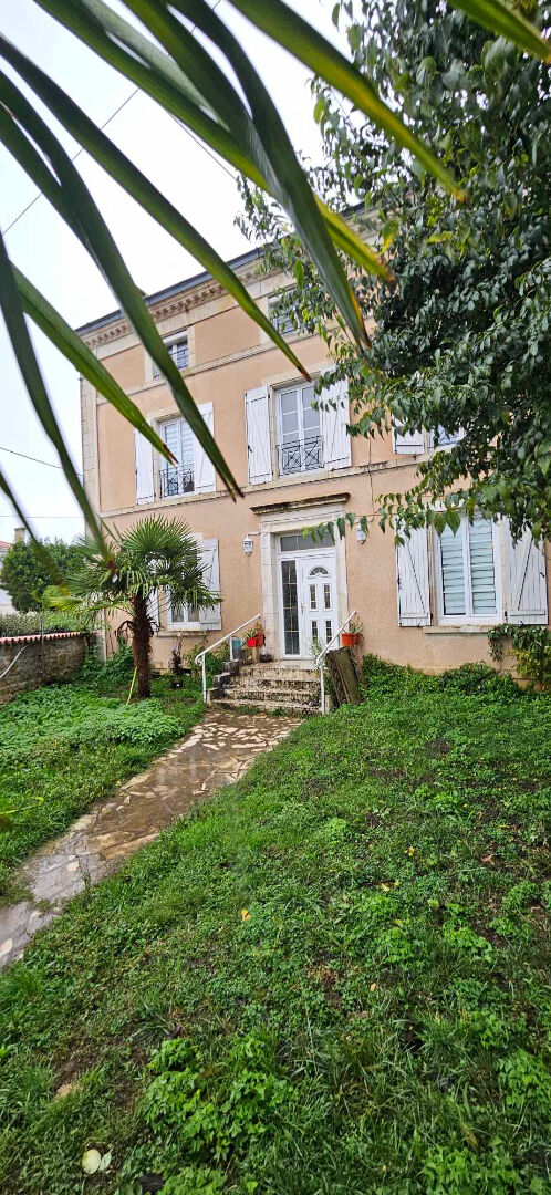 Agence immobilière de AGENCE ADI IMMOBILIER - AGENCE ADI IMMOBILIER ST MAIXENT L ECOLE