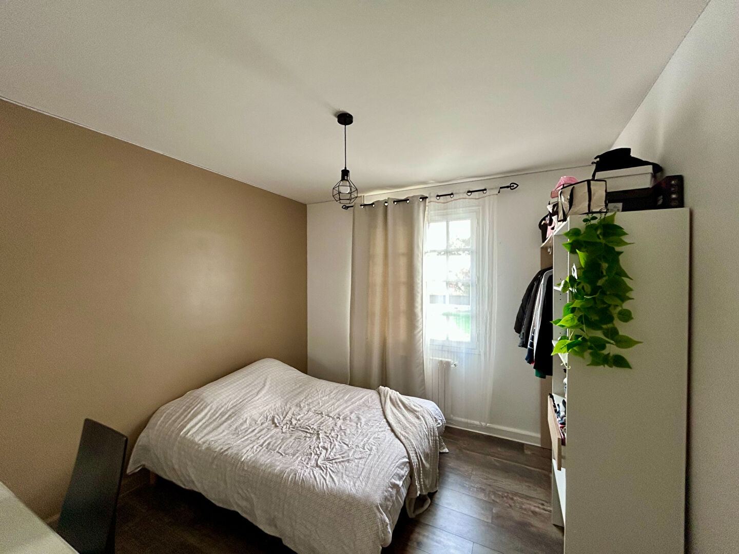 Photo Maison Aigondigné 8 pièce(s) 203 m2 image 5/6