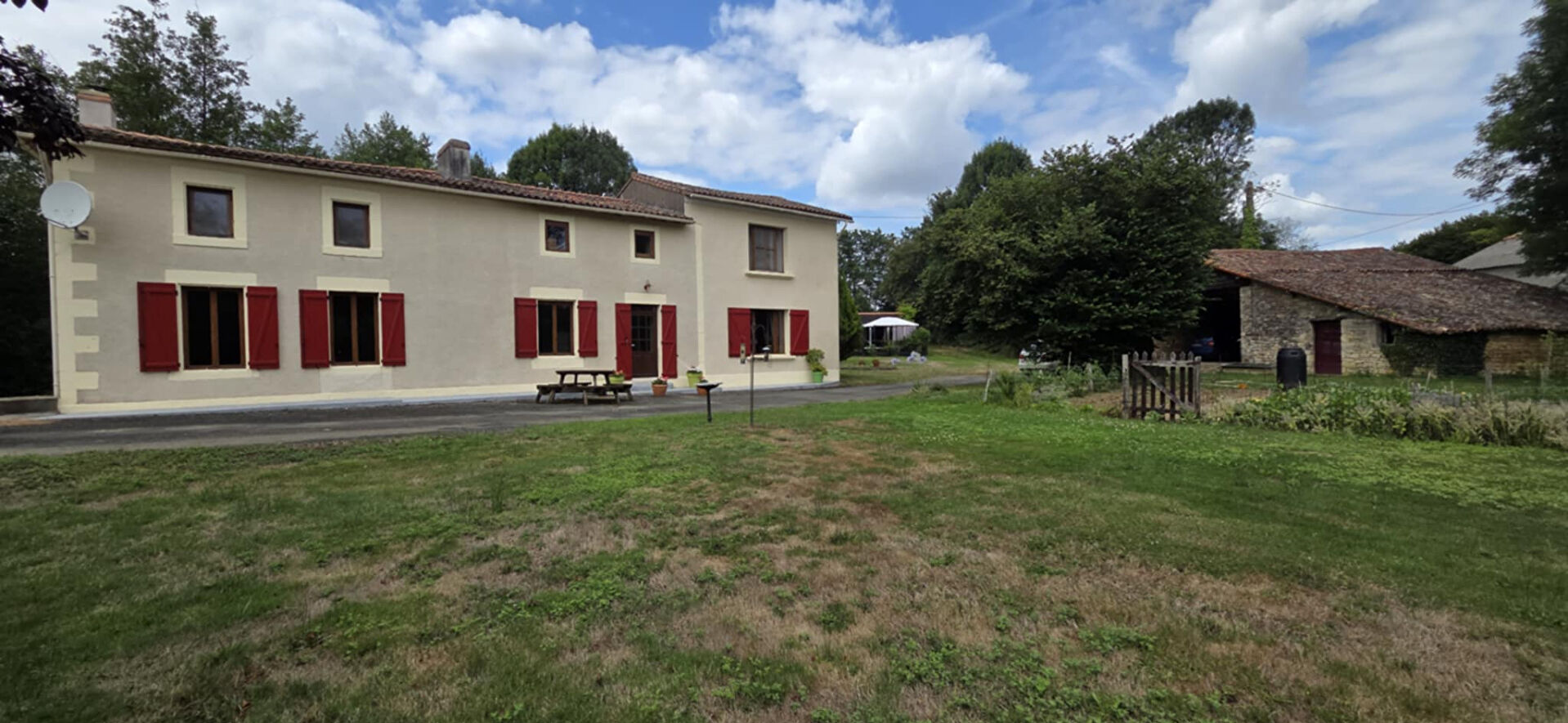 Agence immobilière de AGENCE ADI IMMOBILIER - AGENCE ADI IMMOBILIER ST MAIXENT L ECOLE