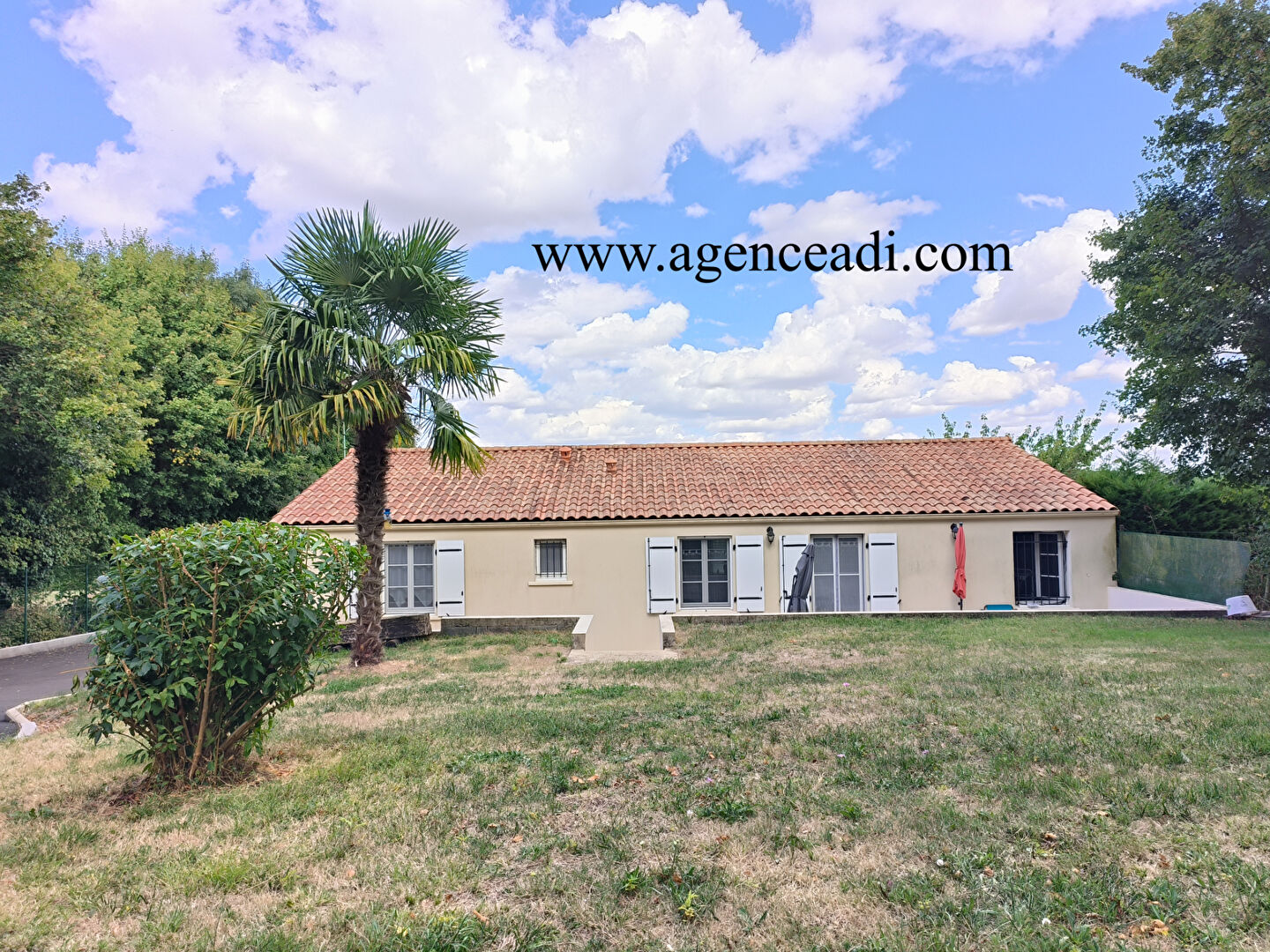 Agence immobilière de AGENCE ADI IMMOBILIER - AGENCE ADI IMMOBILIER LA MOTHE ST HERAY
