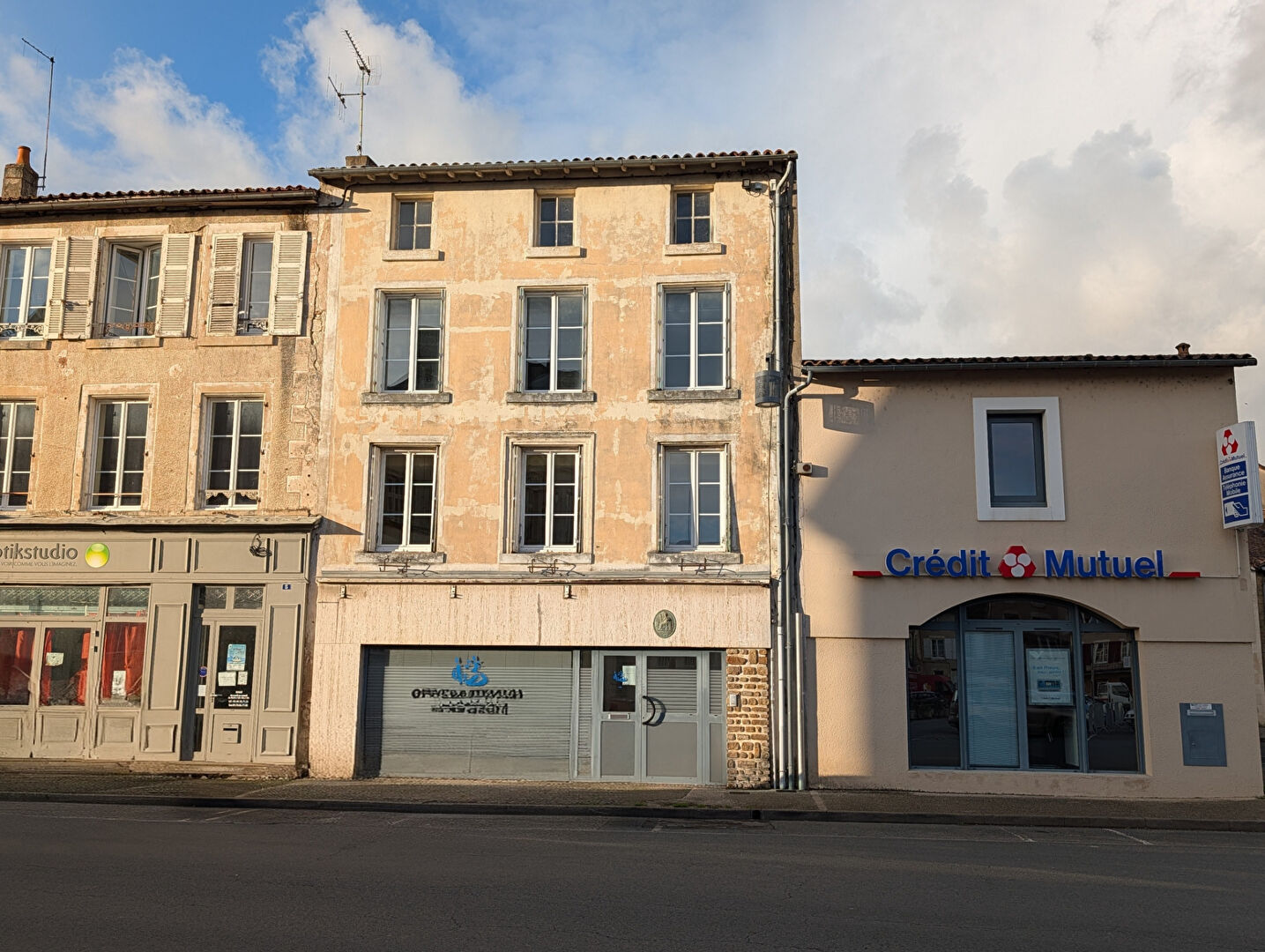 Immeuble locatif  centre bourg