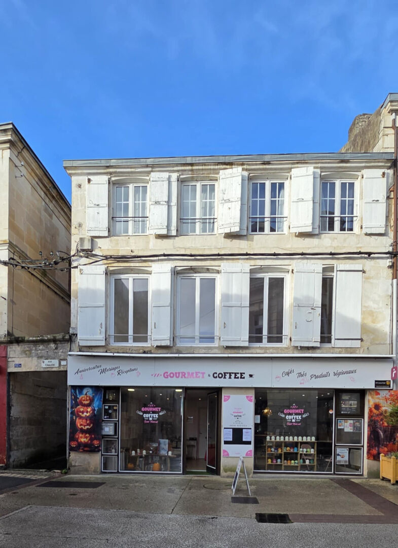 Immeuble au coeur de Saint-Maixent