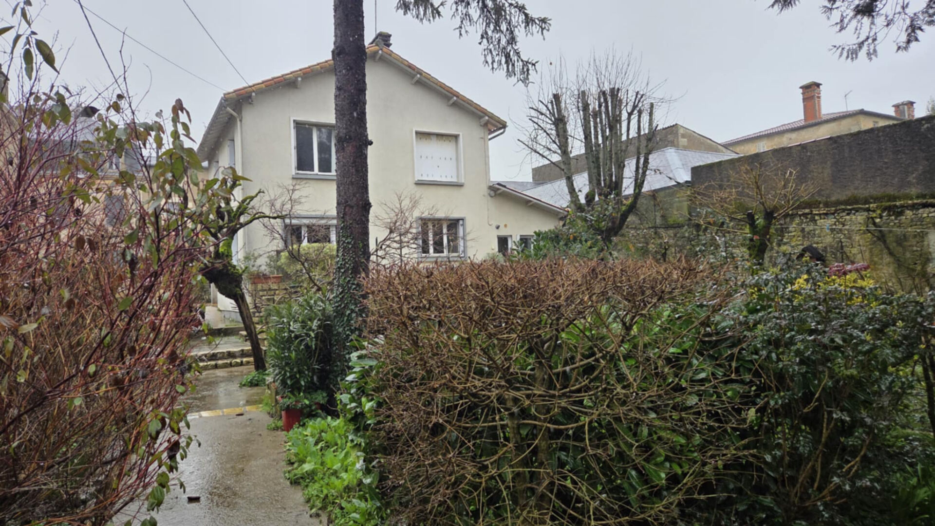 Agence immobilière de AGENCE ADI IMMOBILIER - AGENCE ADI IMMOBILIER ST MAIXENT L ECOLE