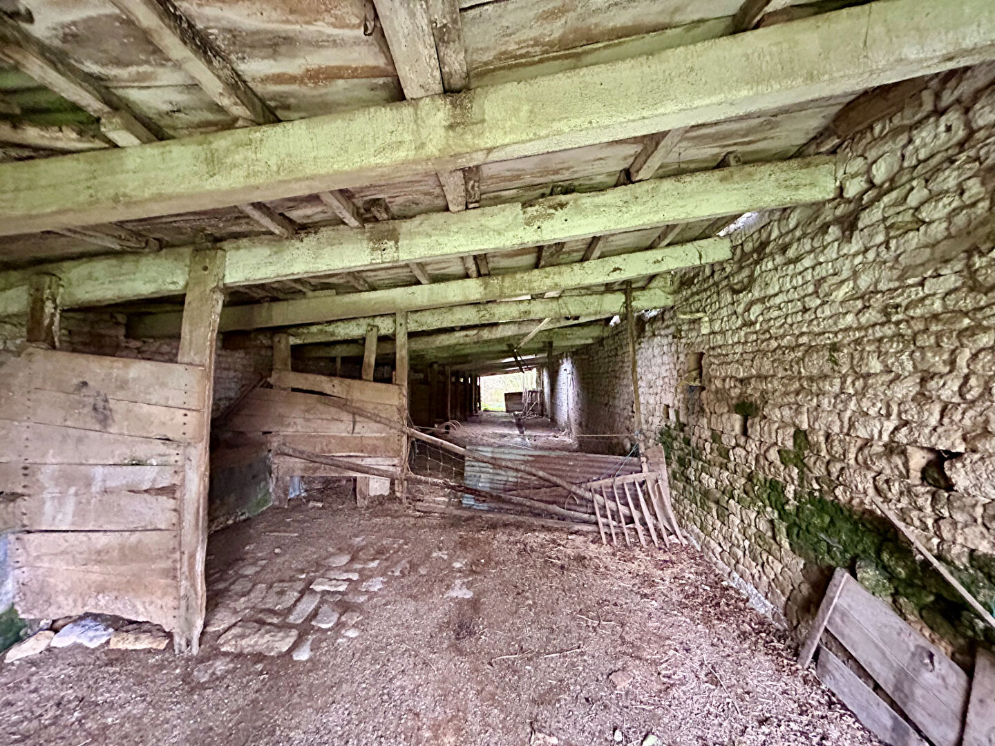 Photo Maison Romans 5 pièce(s) 250 m2 image 3/6