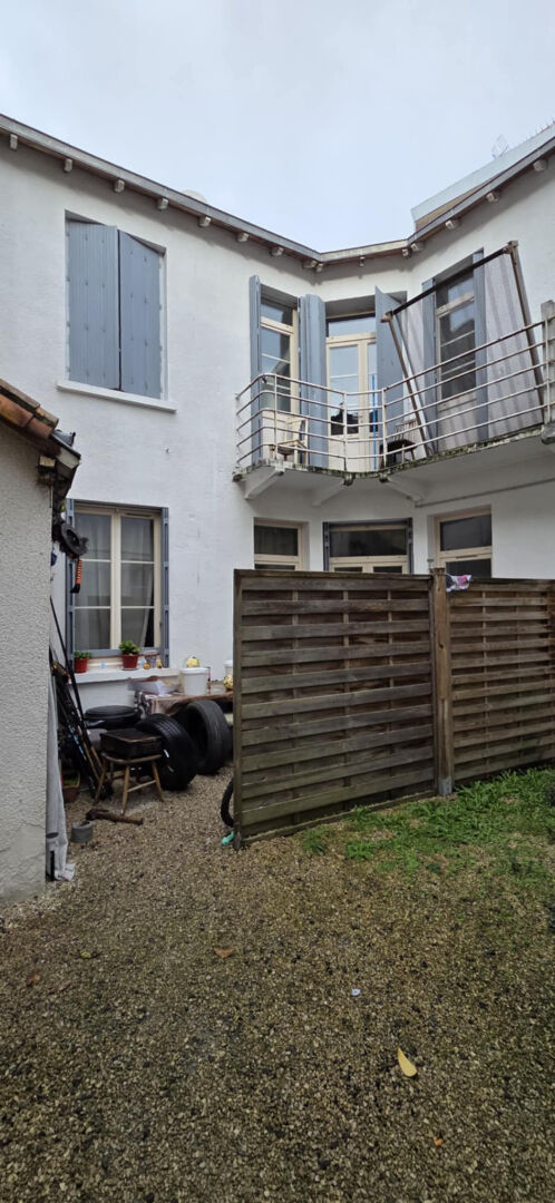 Agence immobilière de AGENCE ADI IMMOBILIER - AGENCE ADI IMMOBILIER ST MAIXENT L ECOLE