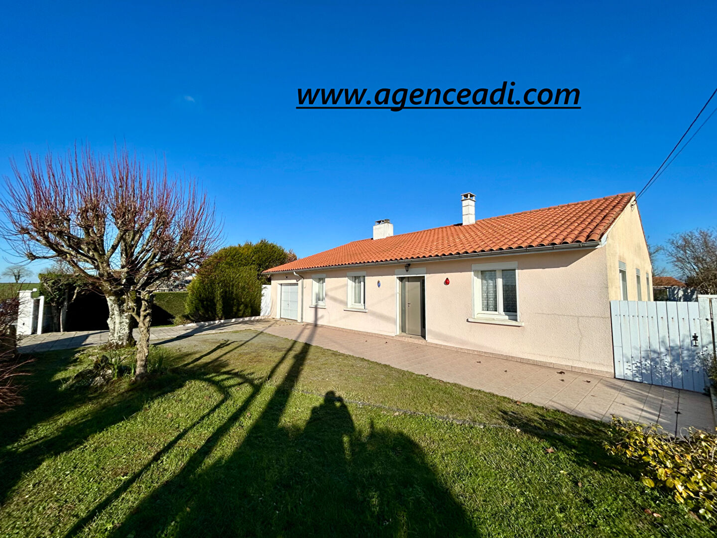 Agence immobilière de AGENCE ADI IMMOBILIER - AGENCE ADI IMMOBILIER LA CRECHE