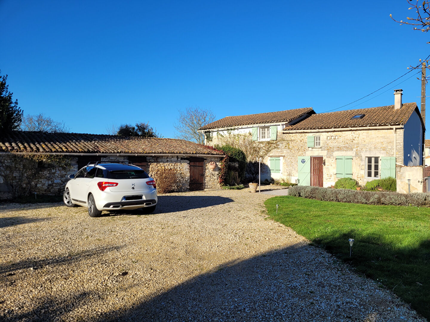 Agence immobilière de AGENCE ADI IMMOBILIER - AGENCE ADI IMMOBILIER LA MOTHE ST HERAY