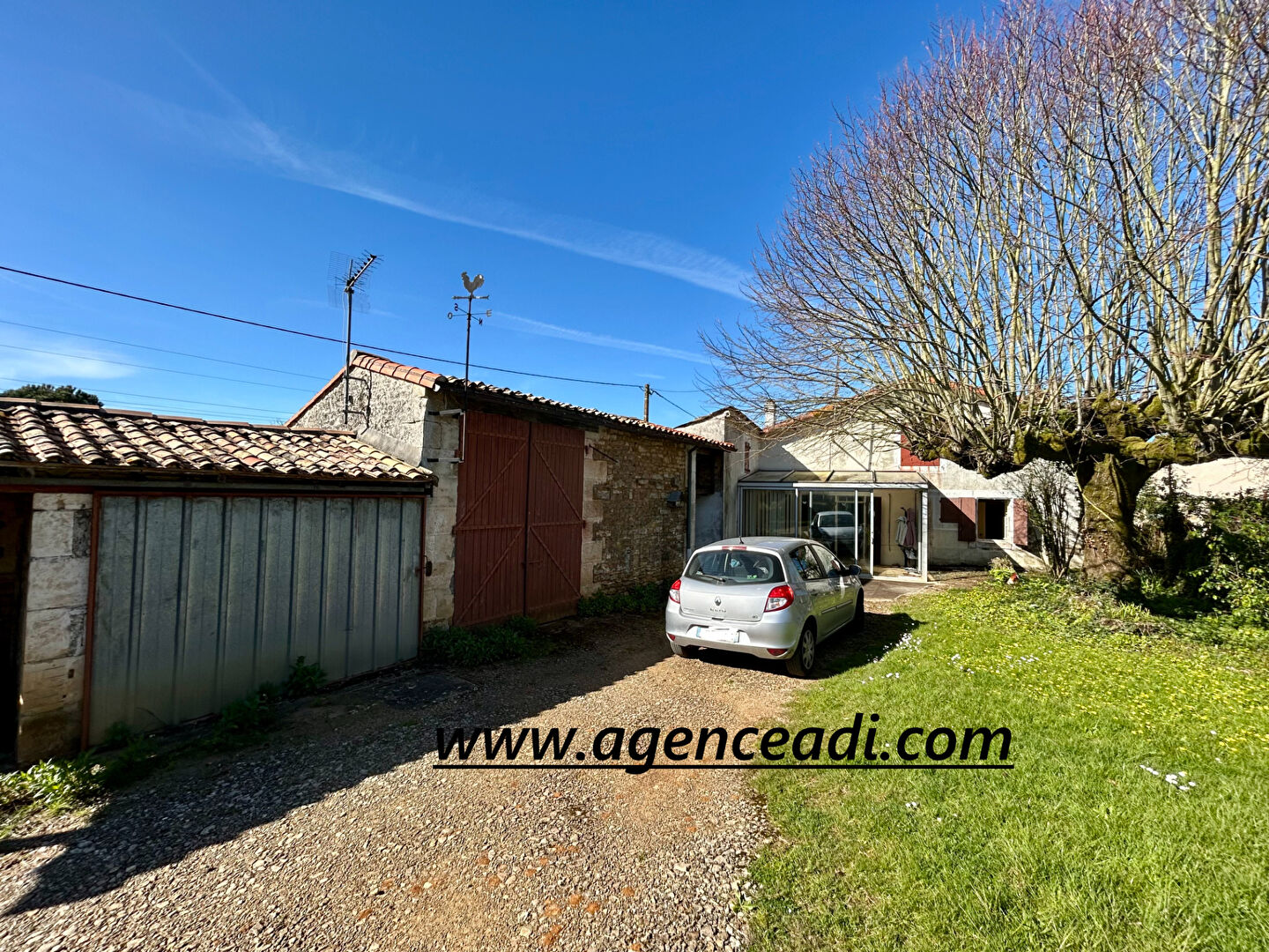 Agence immobilière de AGENCE ADI IMMOBILIER - AGENCE ADI IMMOBILIER LA CRECHE