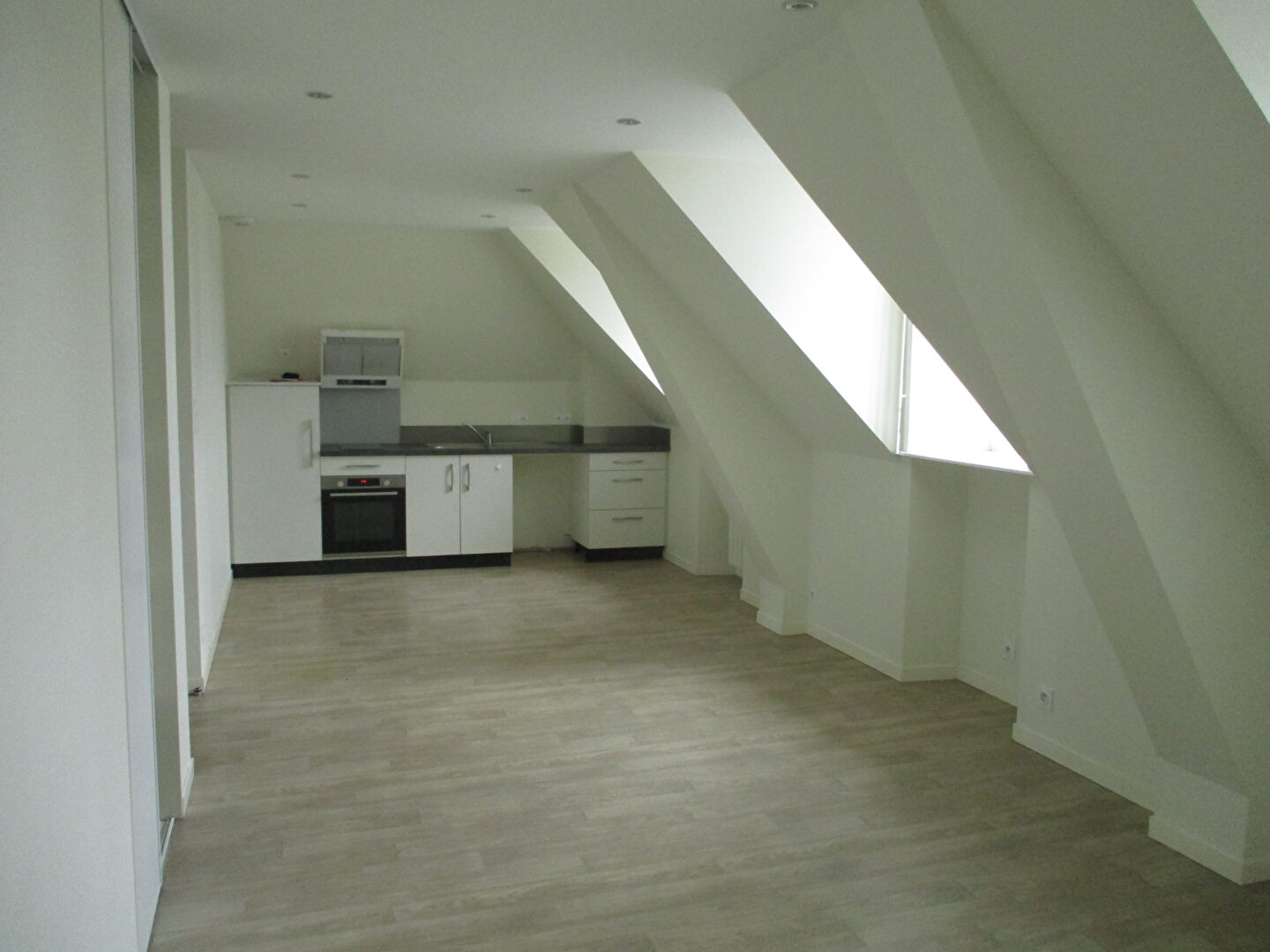 Photo VITRE APPARTEMENT T4 image 2/6
