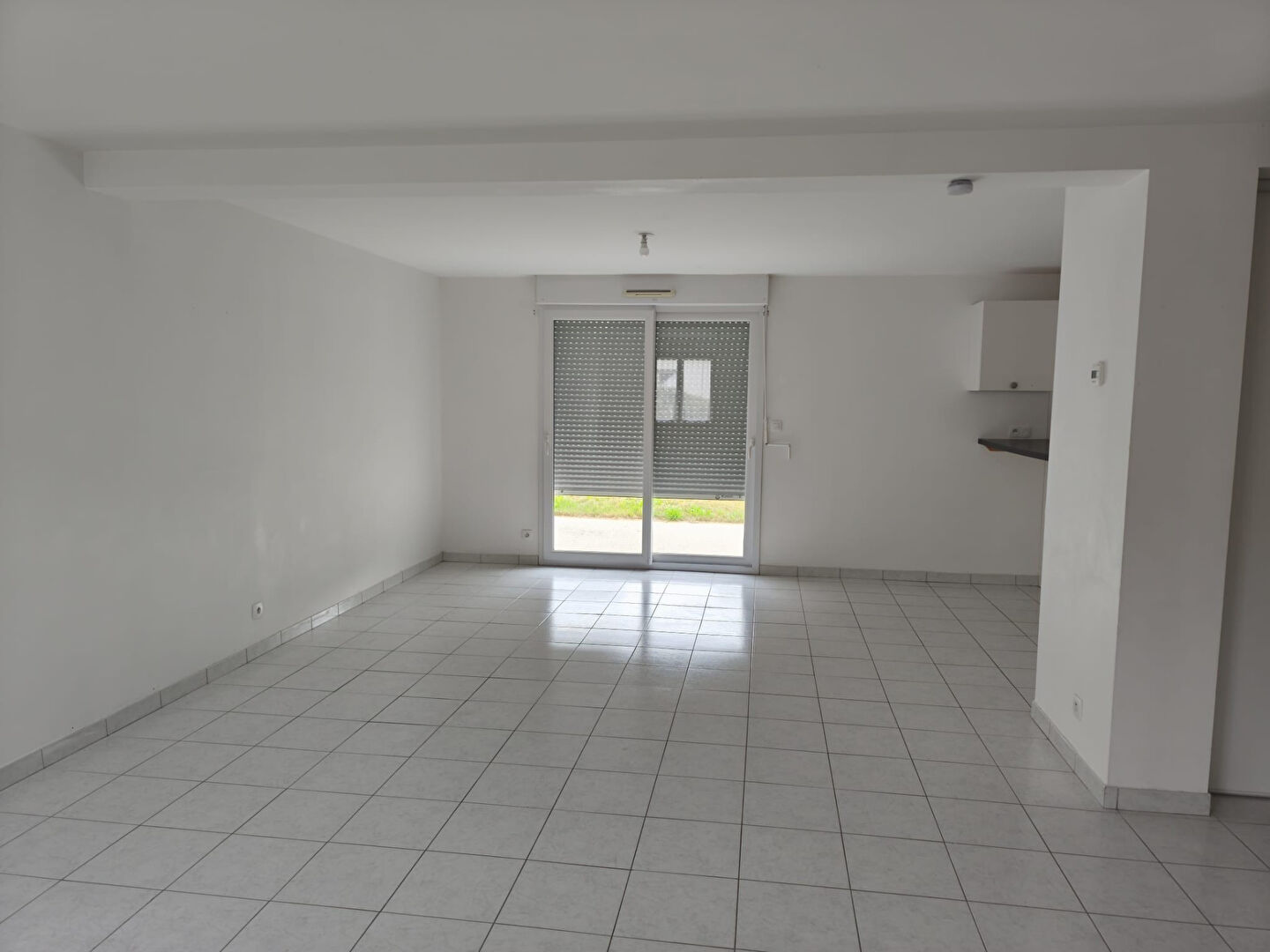 Photo EN EXCLUSIVITE PROCHE VITRE image 3/5