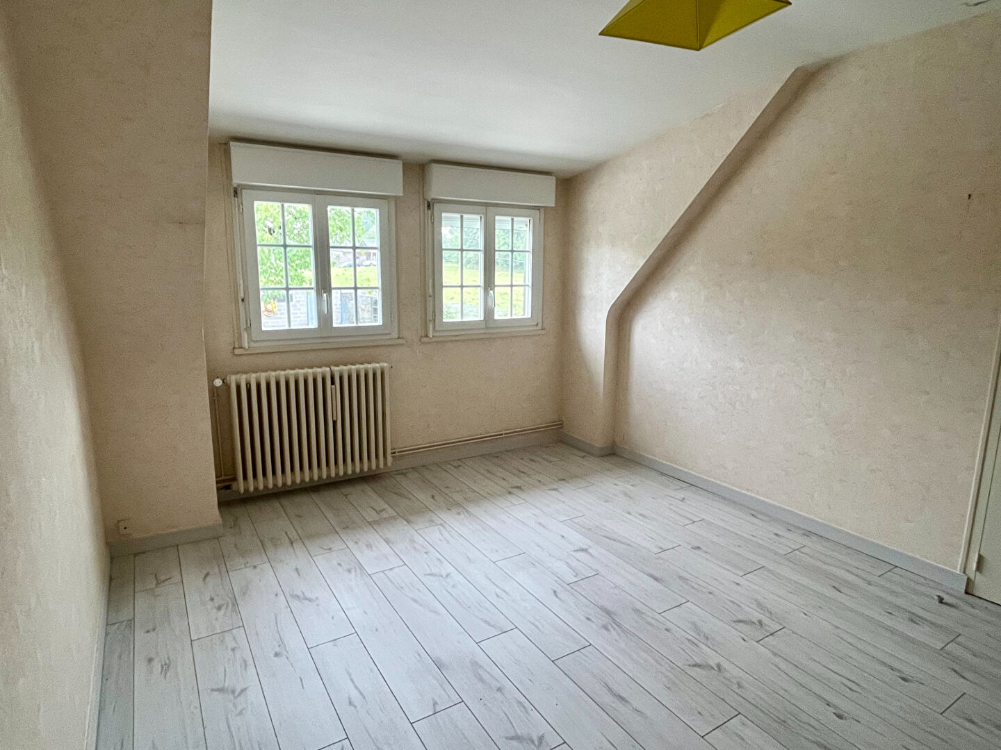 Photo Maison Montreuil Sous Perouse 5 pièce(s) 146 m2 image 6/6