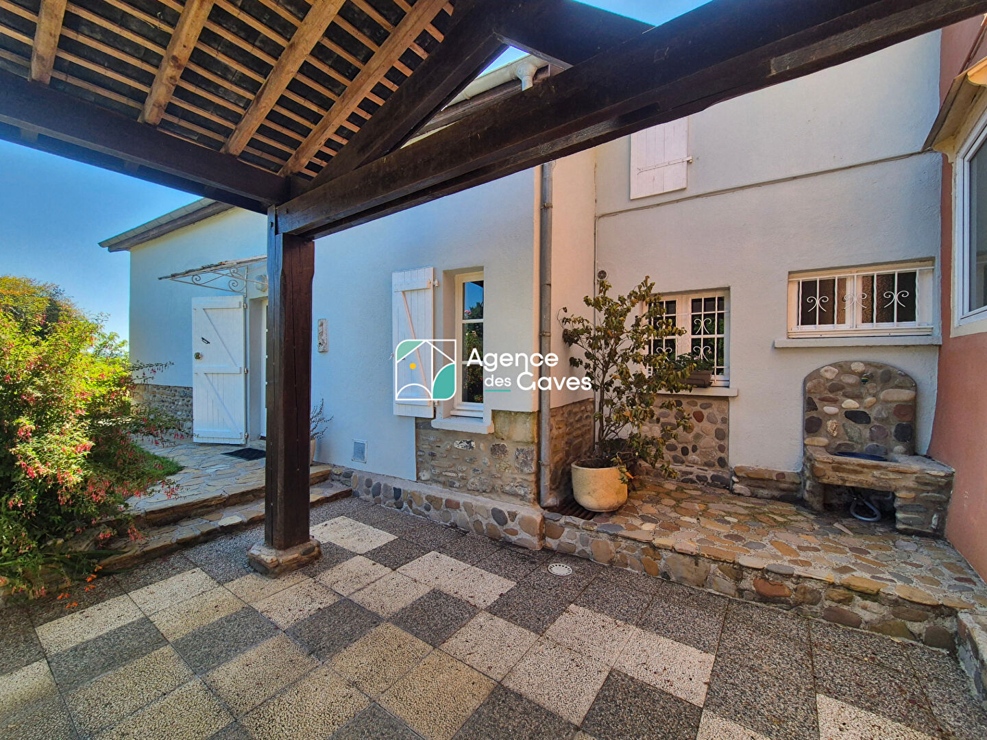 Agence immobilière de AGENCE DES GAVES Navarrenx