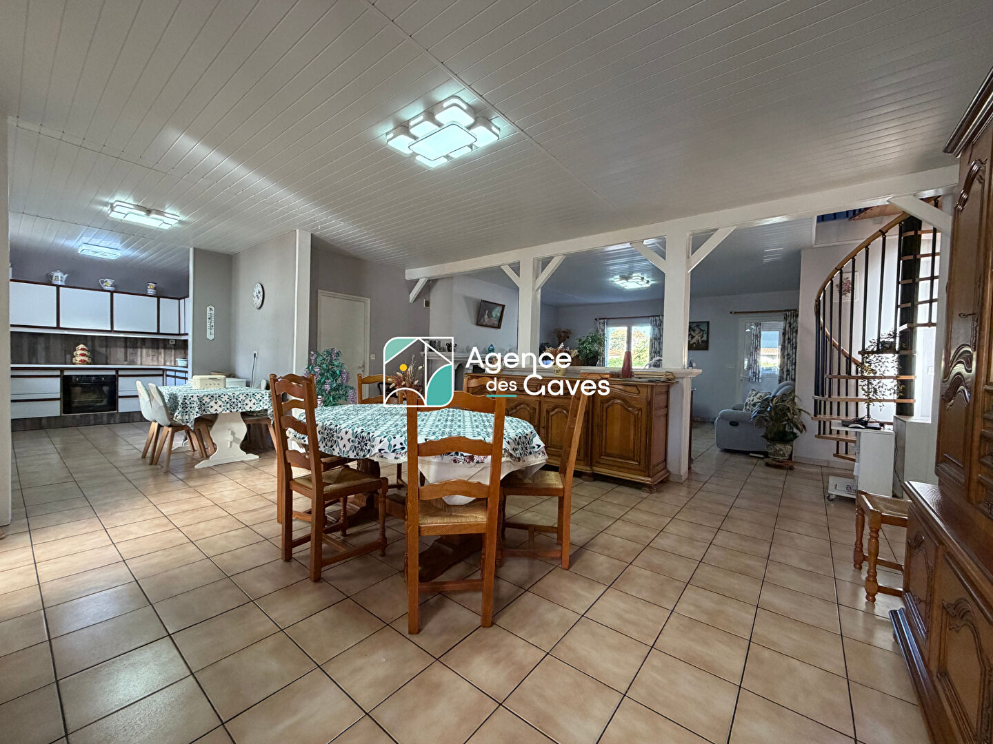 Photo Maison 7 pièces 210 m2 - Navarrenx image 5/6