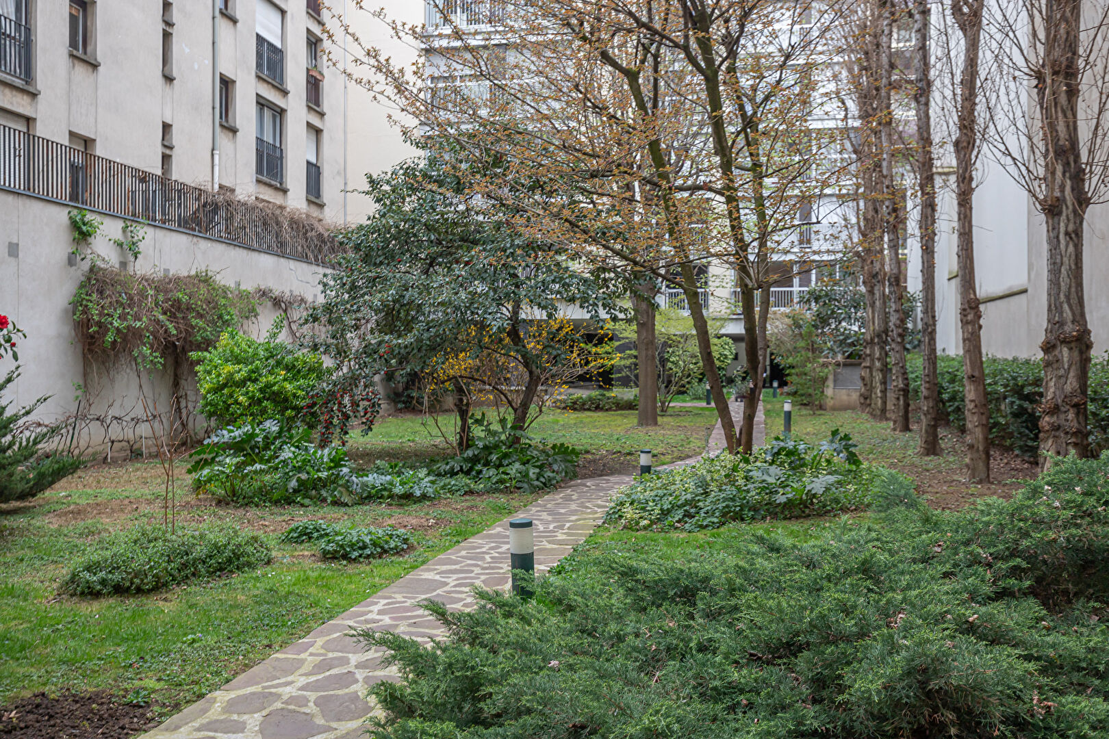 Agence immobilière de AGENCE BLOMET Paris