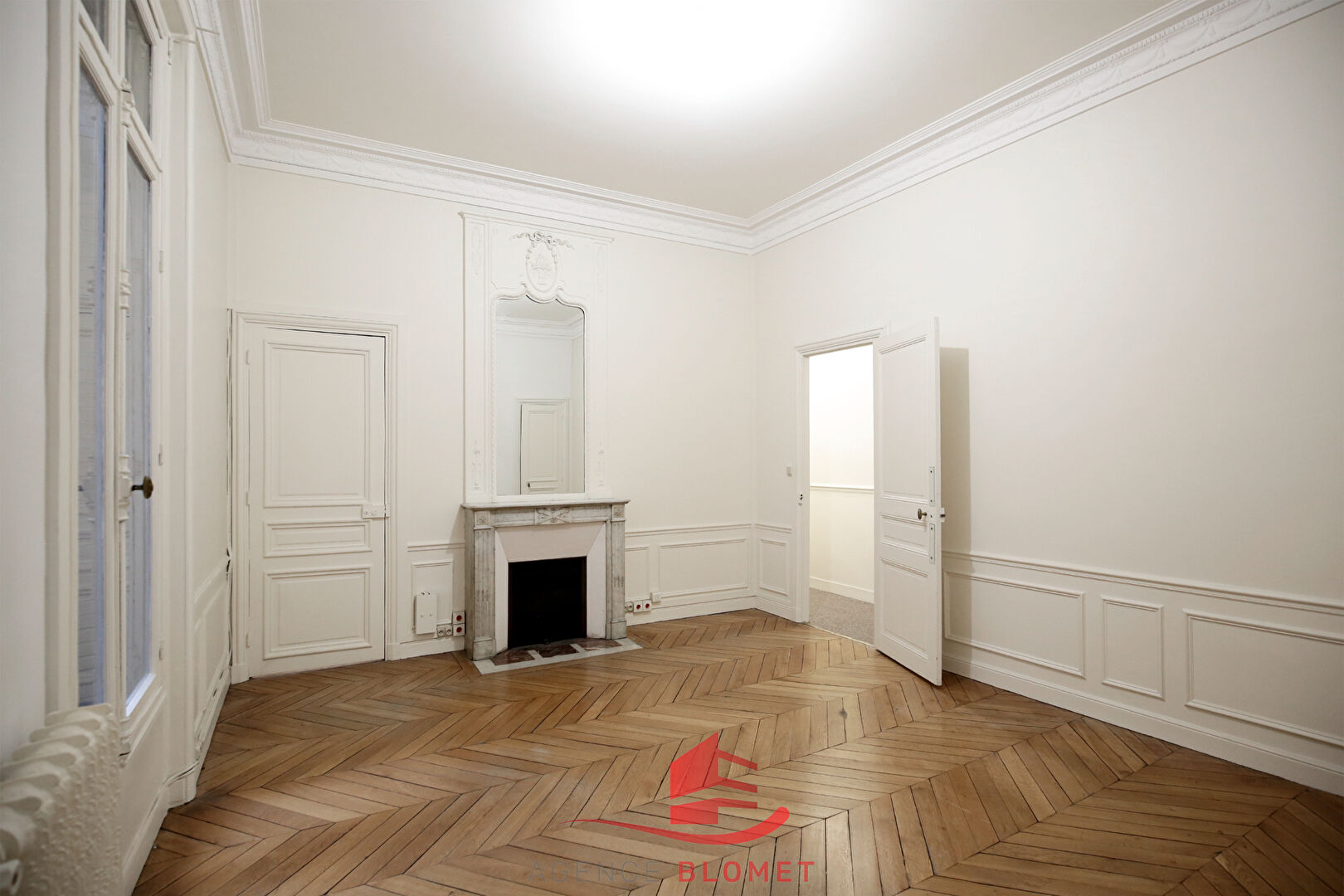 Bureaux 115m2 ARC DE TRIOMPHE