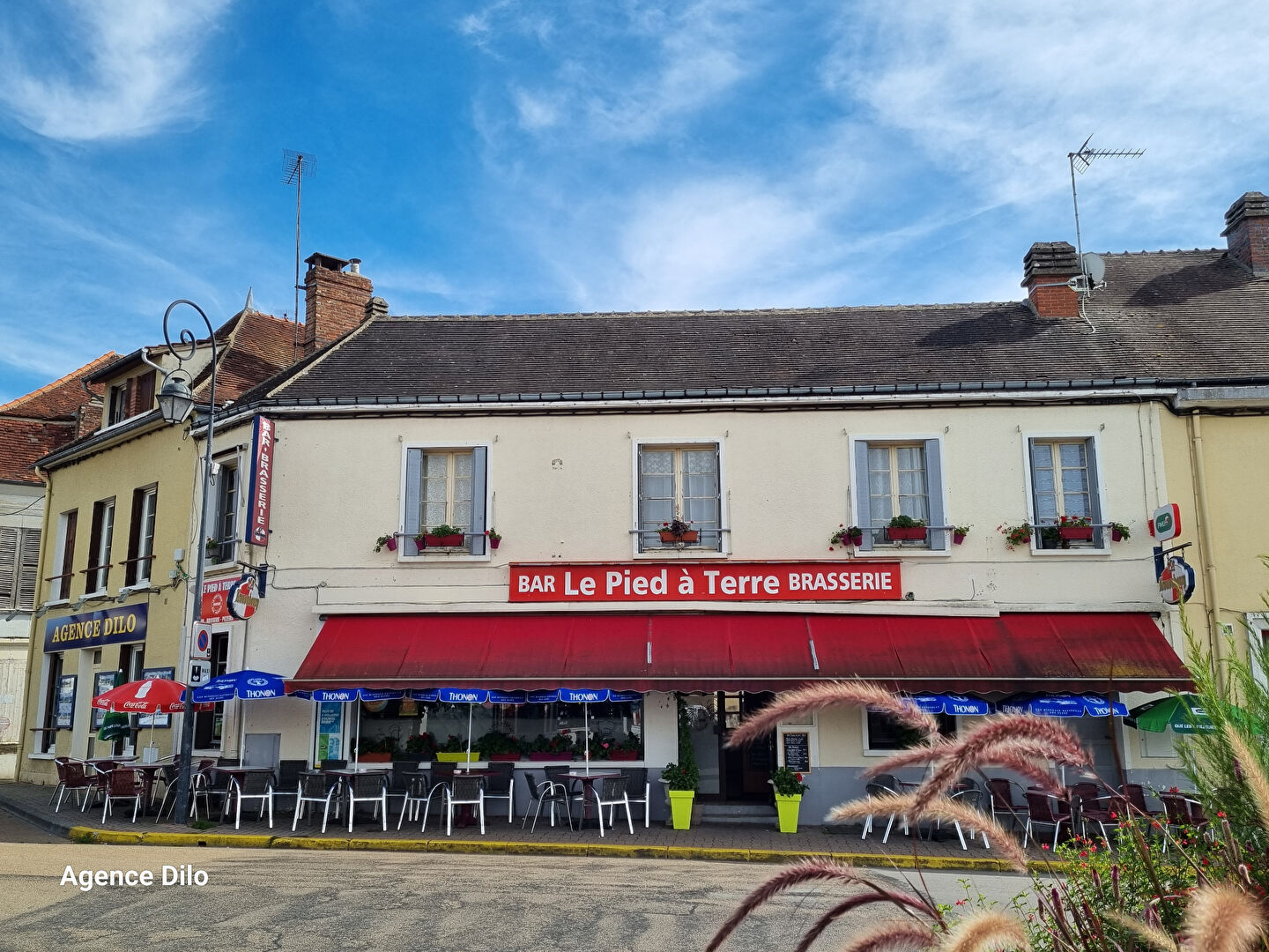 Photo BAR BRASSERIE PMU, ST FLORENTIN 200 M² image 2/6