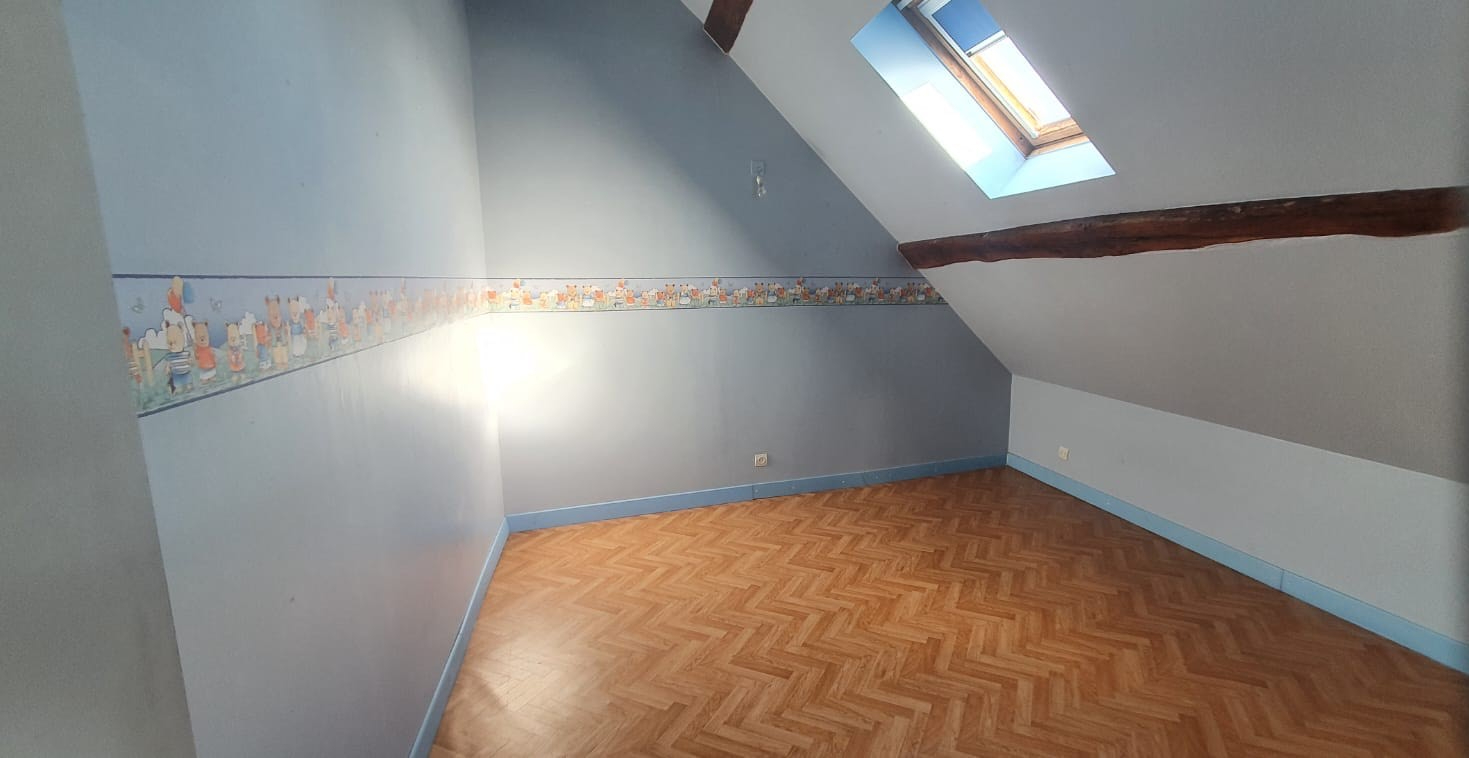 Photo MAISON DE 134M² HABITABLE AVEC TERRASSE image 5/6