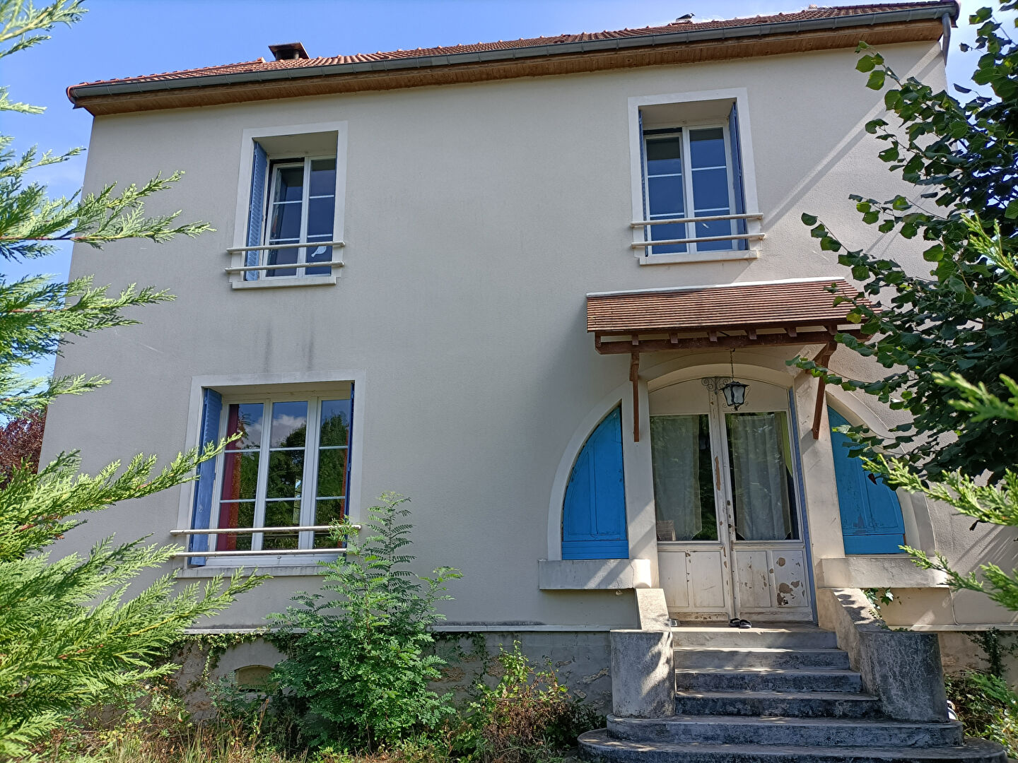 Photo MAISON EN VENTE SUR TERRAIN DE 2480 M² image 2/3