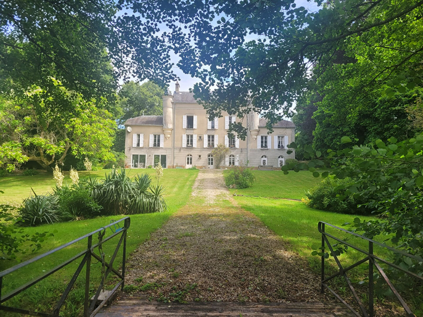 MANOIR EN VENTE A 20 MIN DE LA FERTE SOUS JOUARRE
