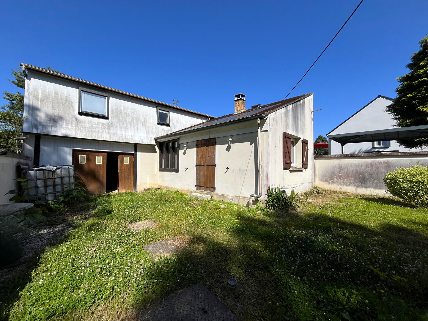 MAISON EN VENTE SUR TERRAIN DE 1 123 M²