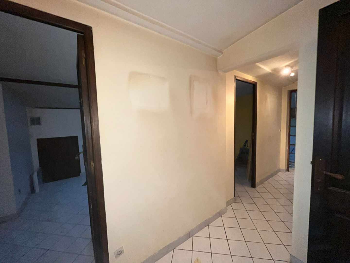 Photo MAISON EN VENTE SUR TERRAIN DE 1 123 M² image 4/6