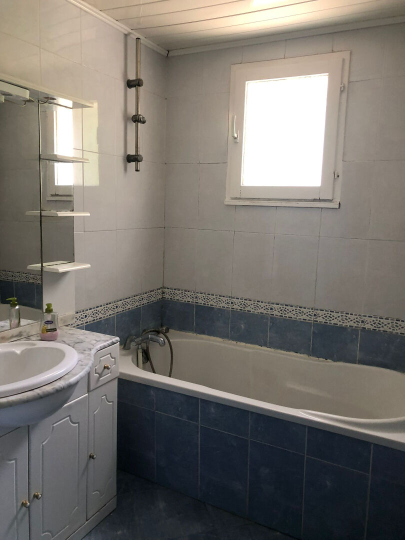 Photo PAVILLON EN VENTE SUR TERRAIN DE 2 500 M² image 6/6