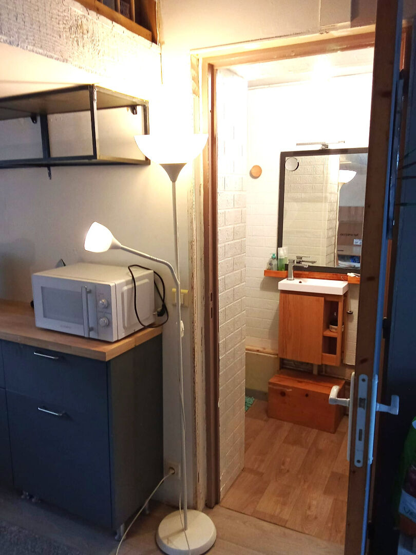 Photo STUDIO DE 35 M² AVEC MEZZANINE image 4/5