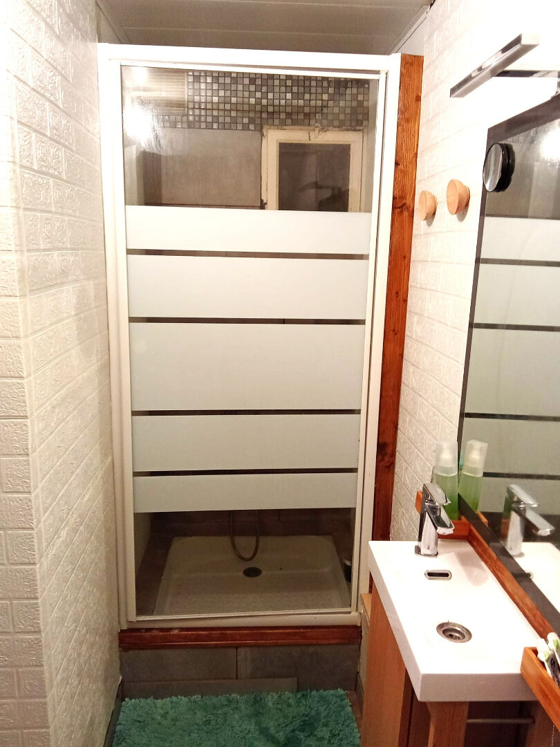 Photo STUDIO DE 35 M² AVEC MEZZANINE image 5/5