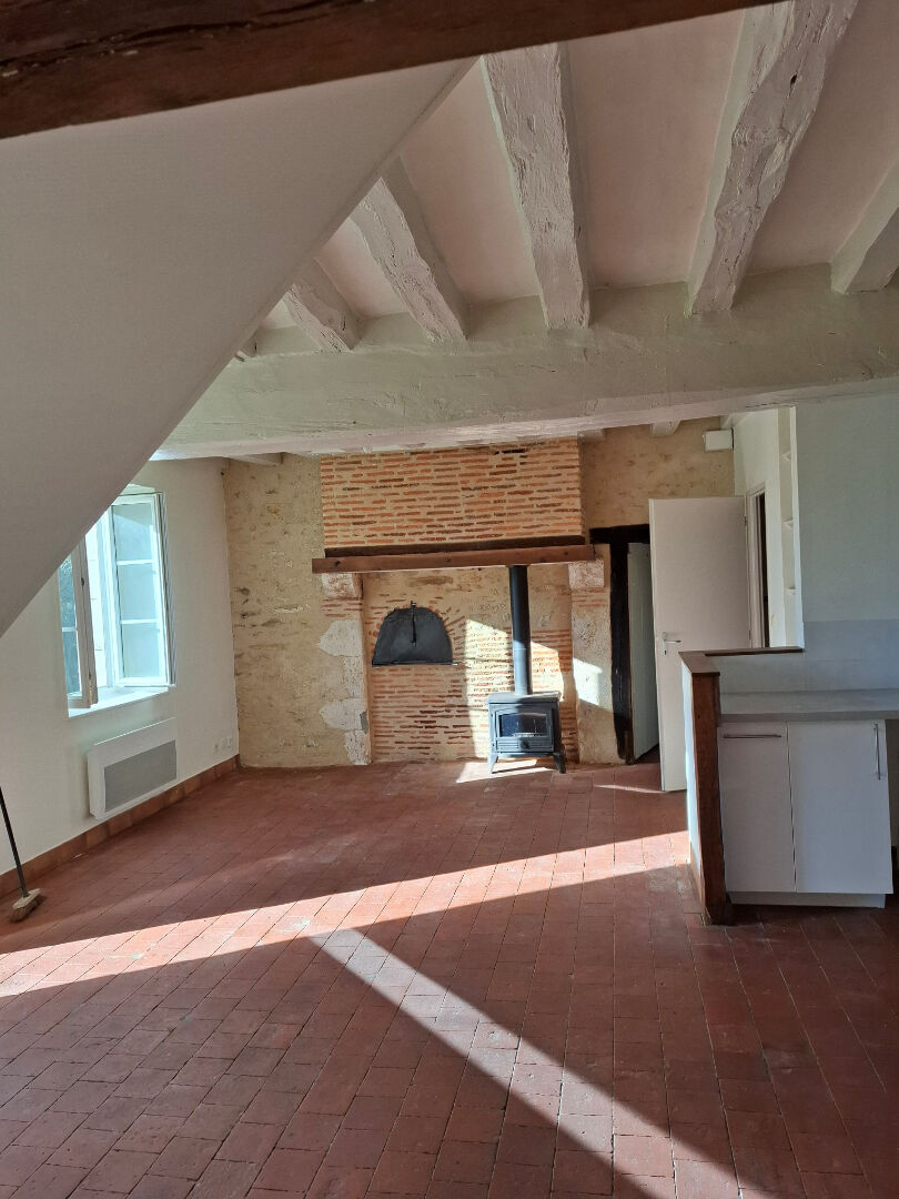 Photo MAISON SAINT ELOY DE GY - 3 pièce(s) - 70 m2 image 4/6