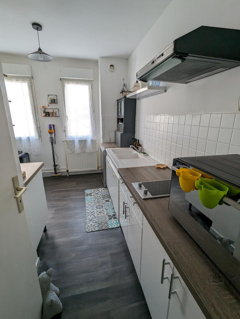 Photo TYPE 3 BOURGES - 3 pièce(s) - 75 m2 image 2/6