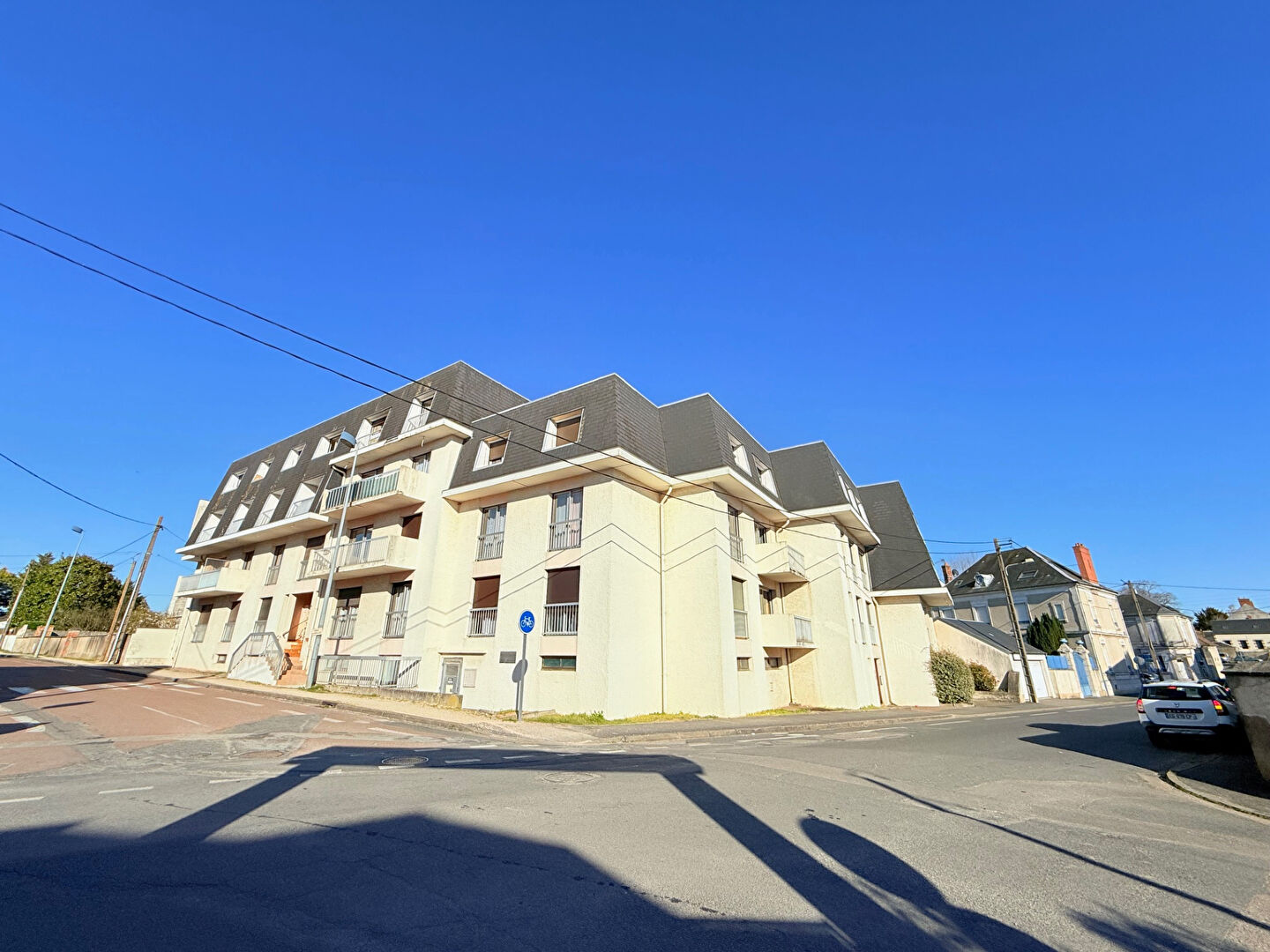 Agence immobilière de AGENCE LARZUL Bourges