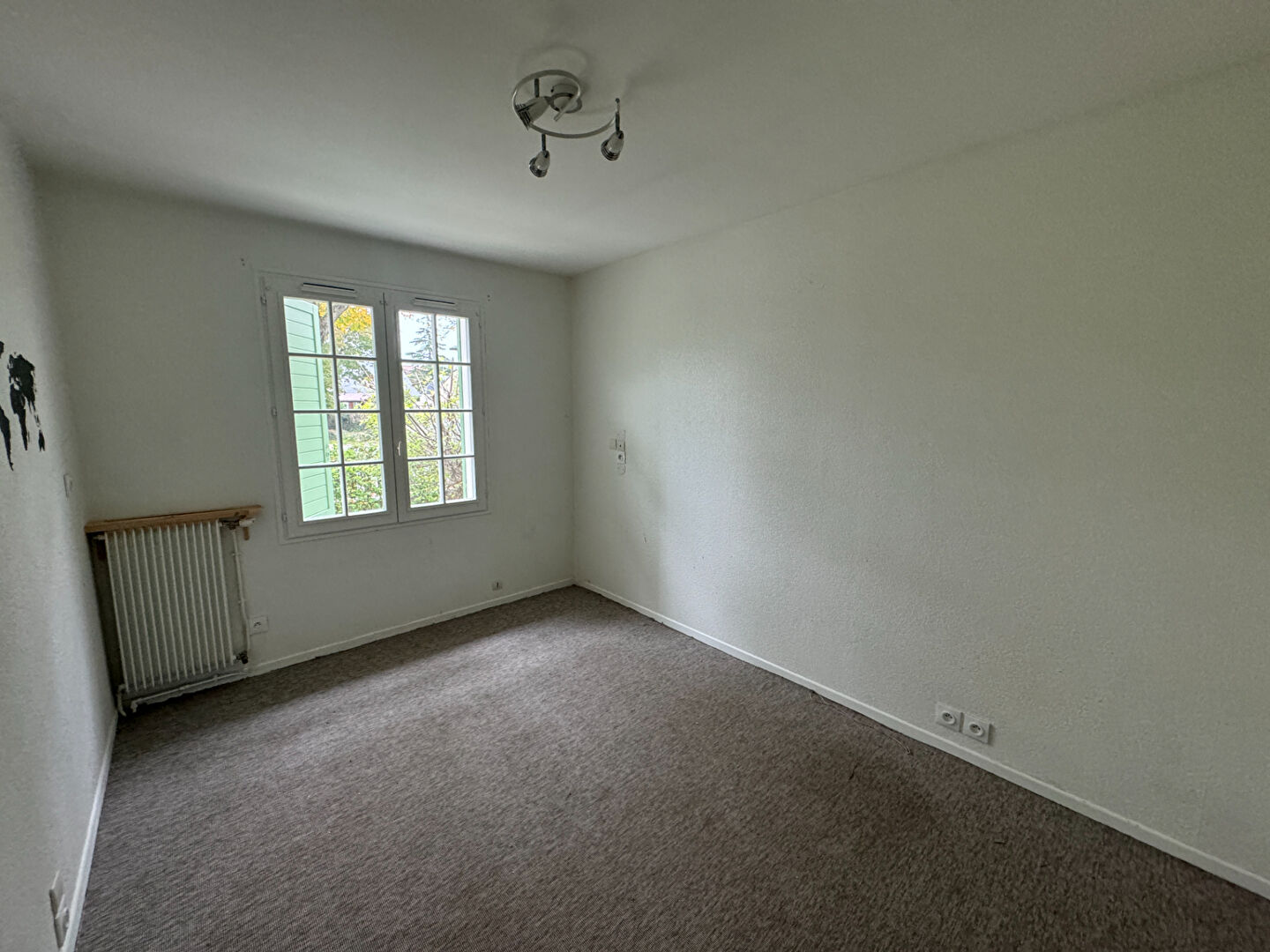 Photo MAISON DE TYPE 6 VAL D'AURON 134 M2 image 4/6