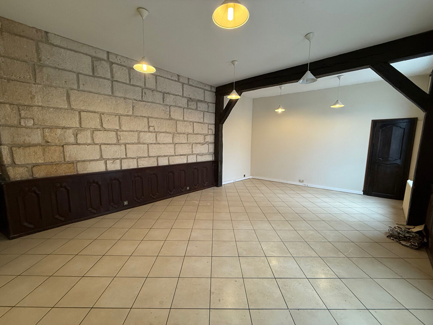 Photo LOCAL PROFESSIONNEL image 2/6
