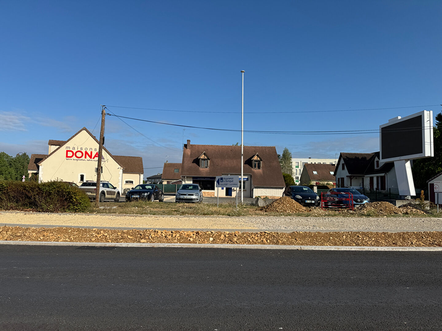 Photo Local commercial Bourges 168 m2 image 2/2
